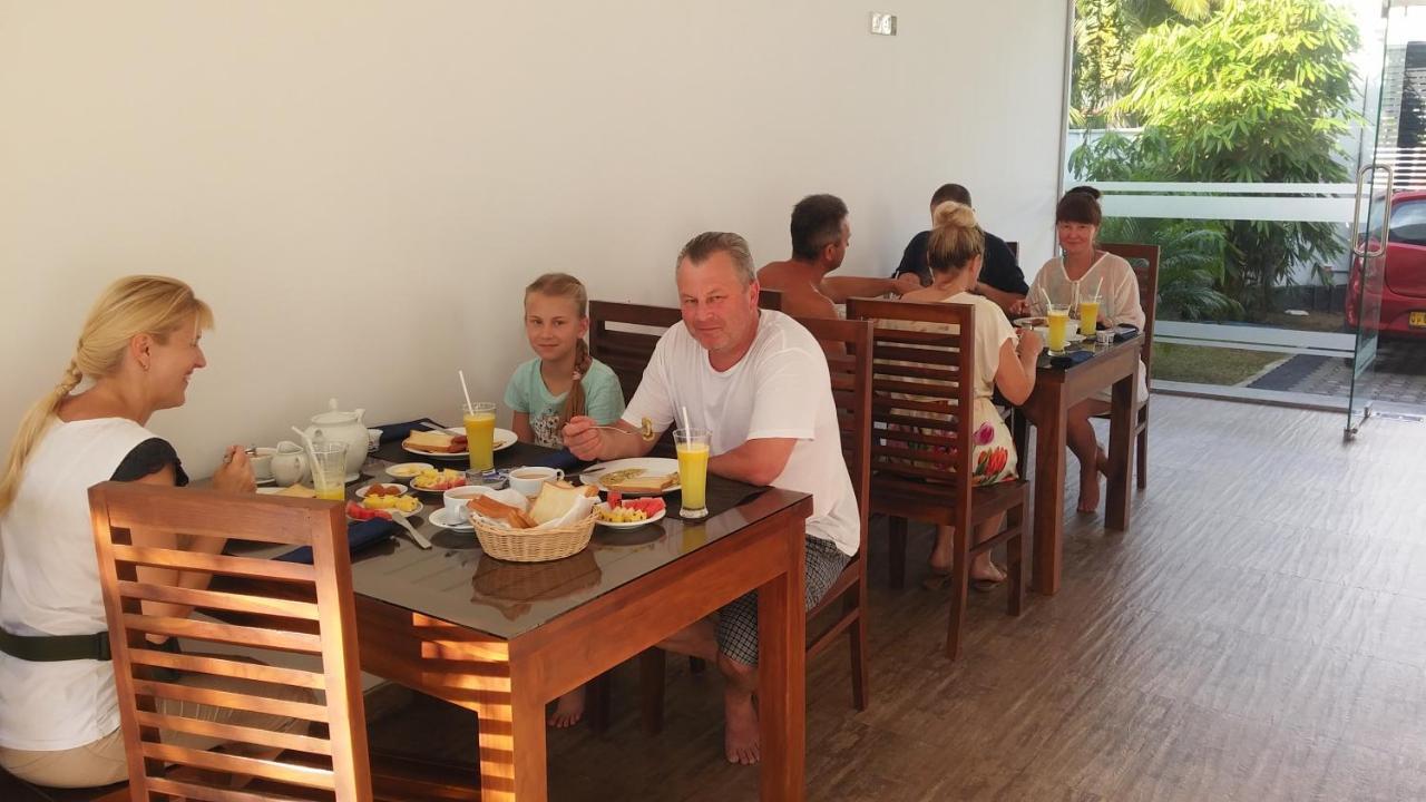 The Ritz Hikkaduwa Hotel Kültér fotó